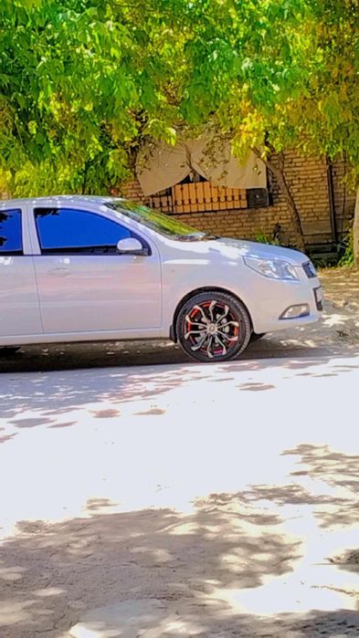 Нексия Ravon R3  срочно