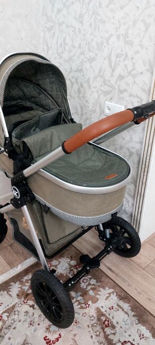Коляска унверсальная "Teknum"