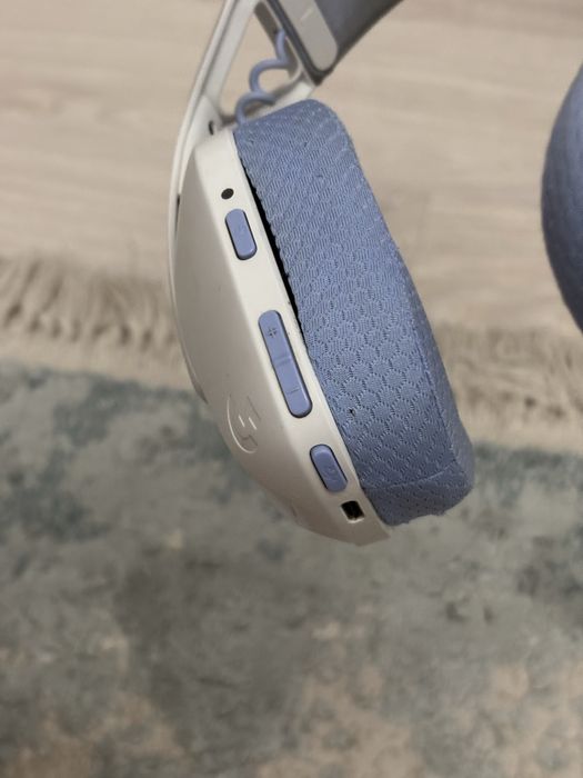 Наушники Logitech G435