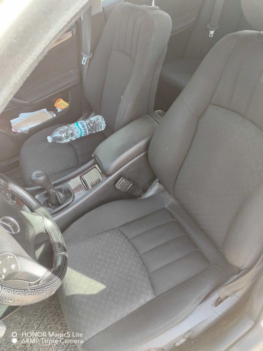 Мерцедес с220 дизел 150 коня