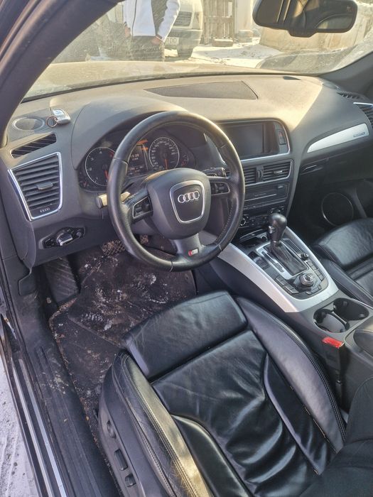 Piese audi q5 2010,  automat motor 2.0 și 3.0 cutie grup portiera