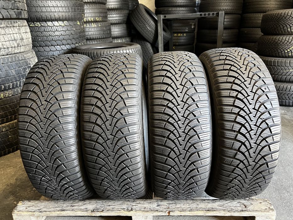 4 anvelope iarna 205/55/16 , GoodYear , 6.5 mm !