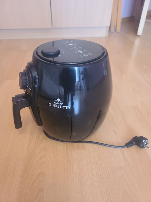 Фритюрник с горещ въздух Max Chef Oil Free Fryer