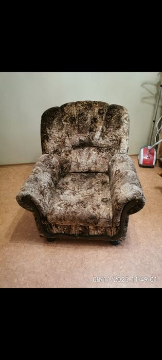 Кресло бесплатно.