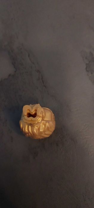 Harry Potter Gold Kinder Joy Figure Original