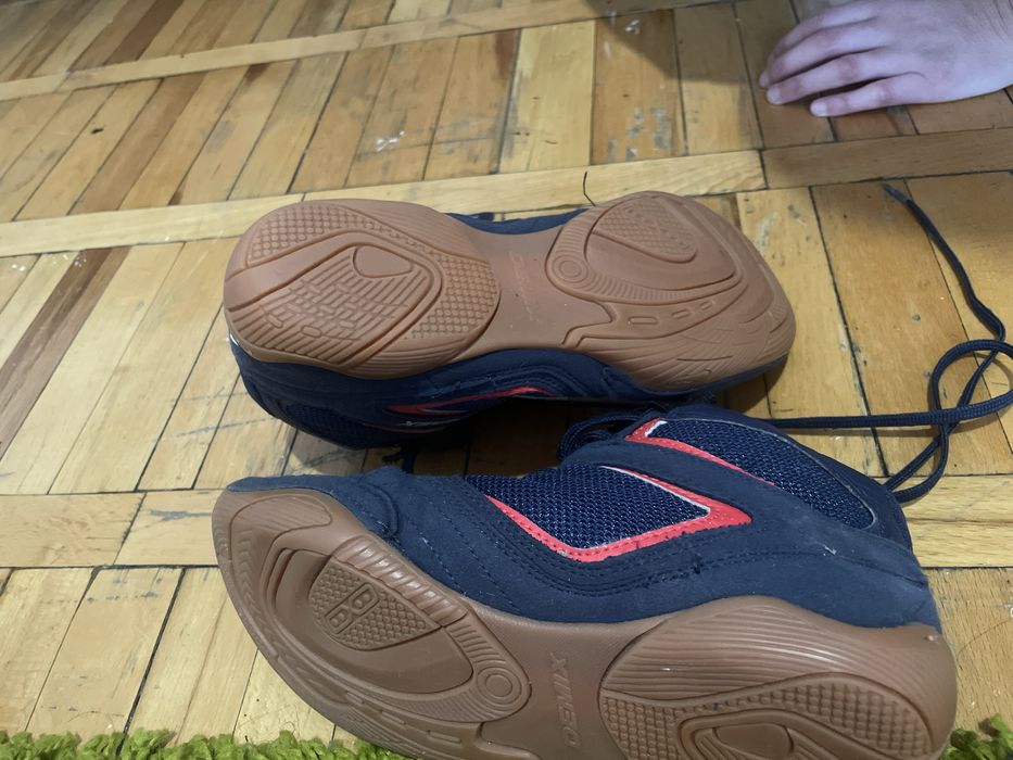 Продаю борцовки для вольной борьбы