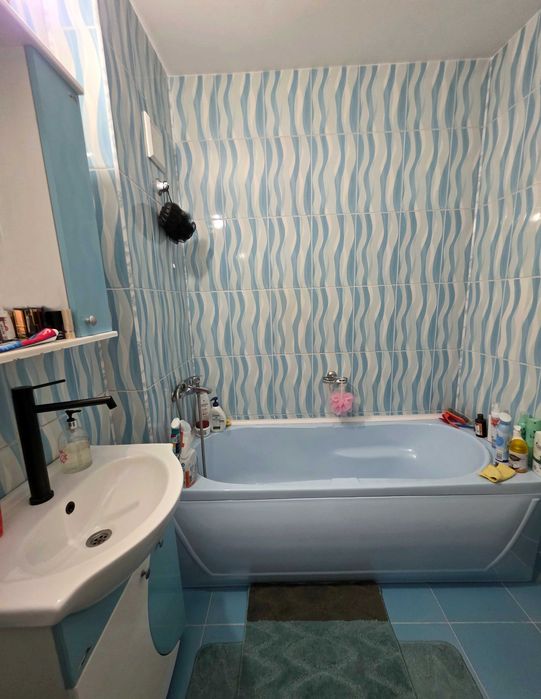 Apartament - vând sau schimb
