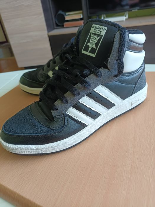 Adidași adidas 40