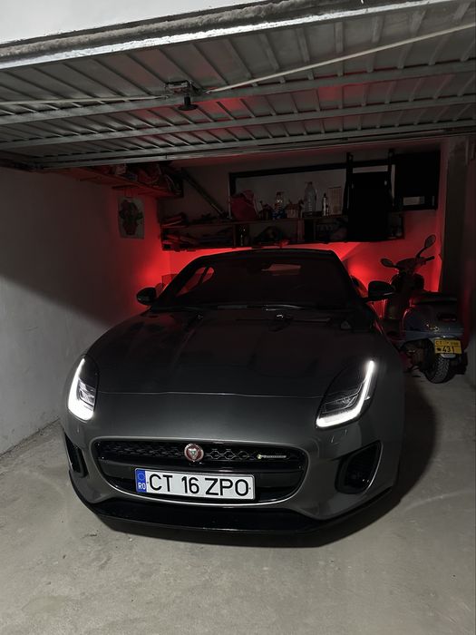 Jaguar F-type P300 R dynamic proprietar
