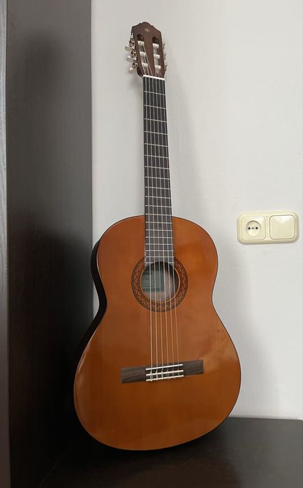 Гитара yamaha c40