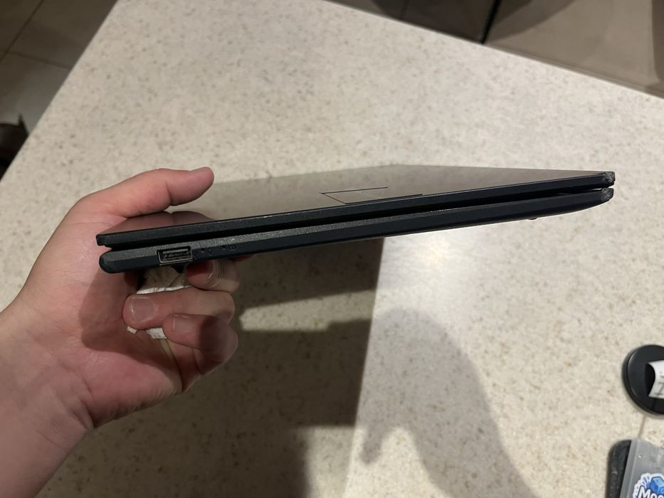 Продам Vivobook 15 (X1504ZA)
