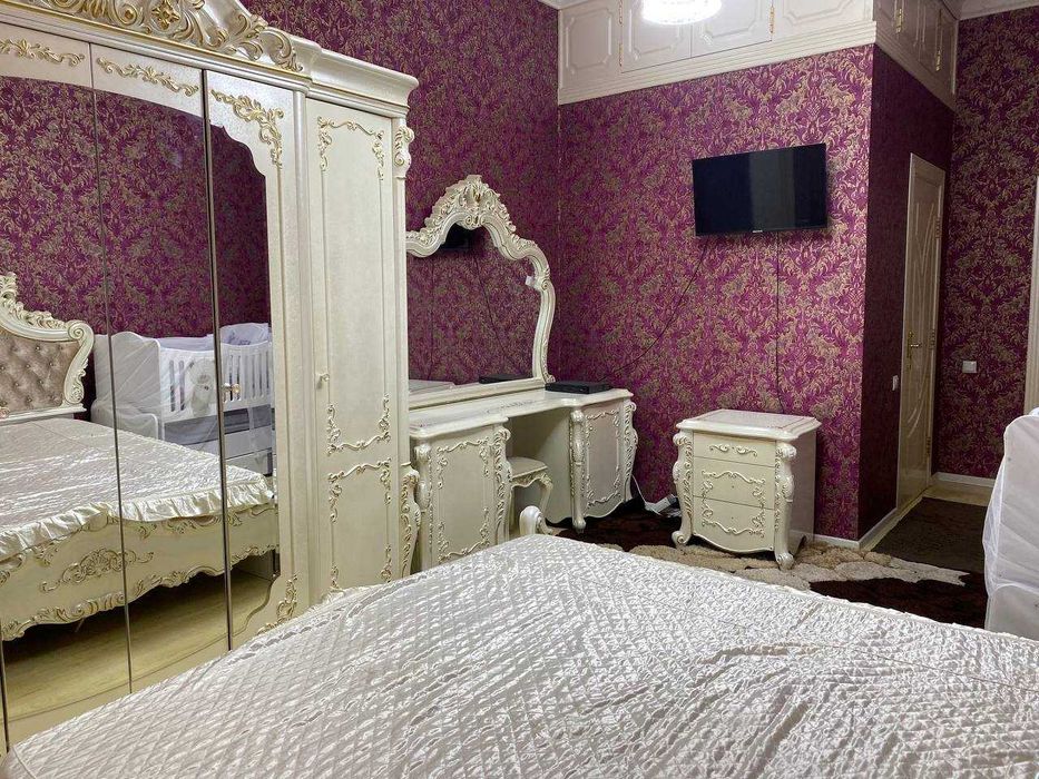 Сдаётся участок 5 комнат ор-р Гуфик авеццена