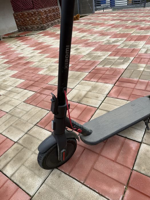 Trotineta Xiaomi Electric Scooter 4 Pro