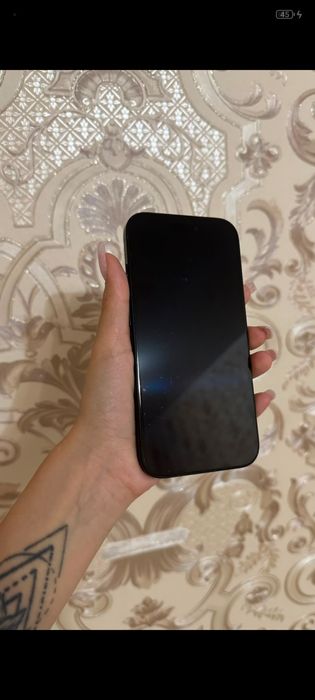 Продам iPhone 15