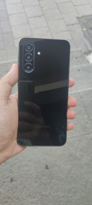 Продам Самсунг А26.