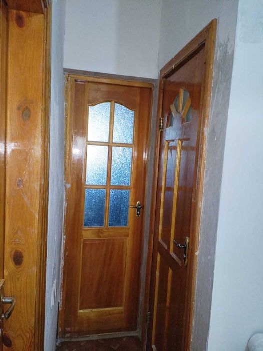 двери межкомнатные деревянные б/у