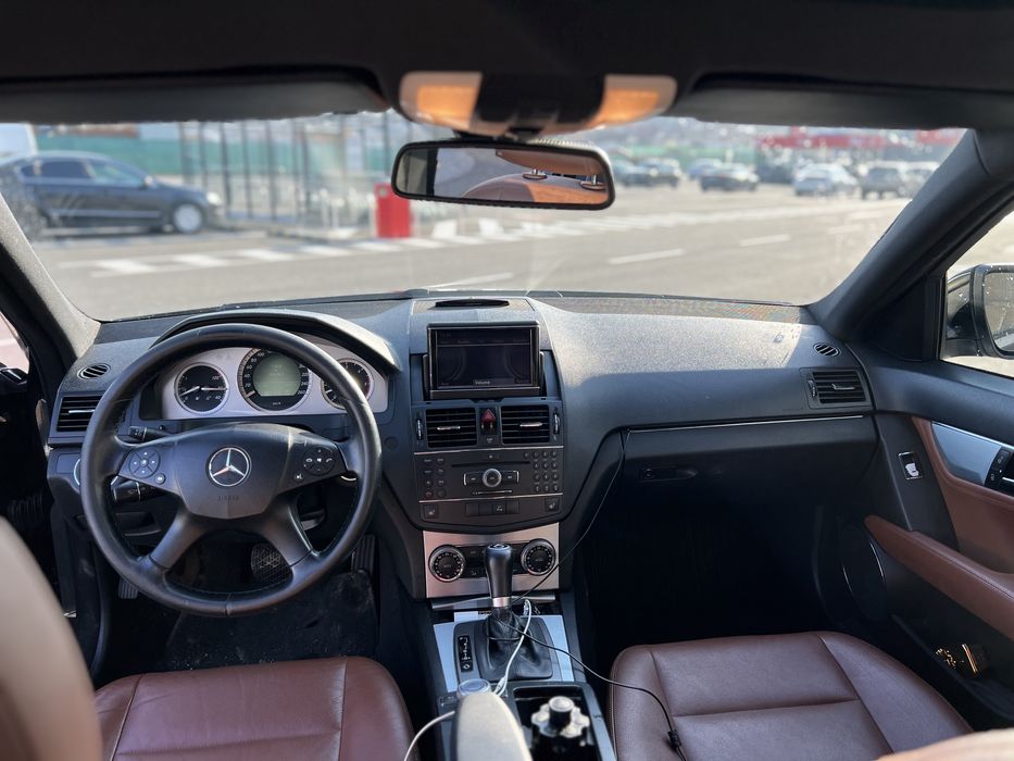 Mercedes-Benz C 320 CDI – 3.0 V6