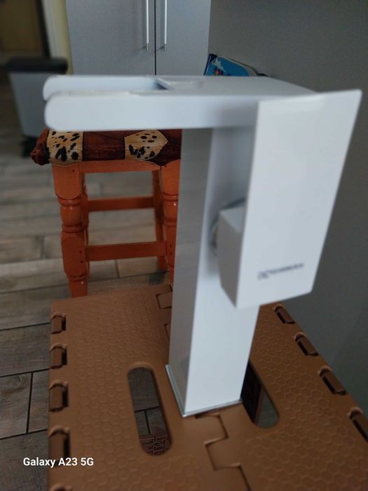 Baterie lavoar cu led