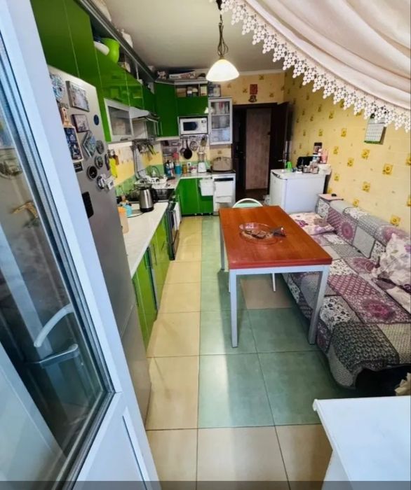 Продам 2х ЖК Гульдер