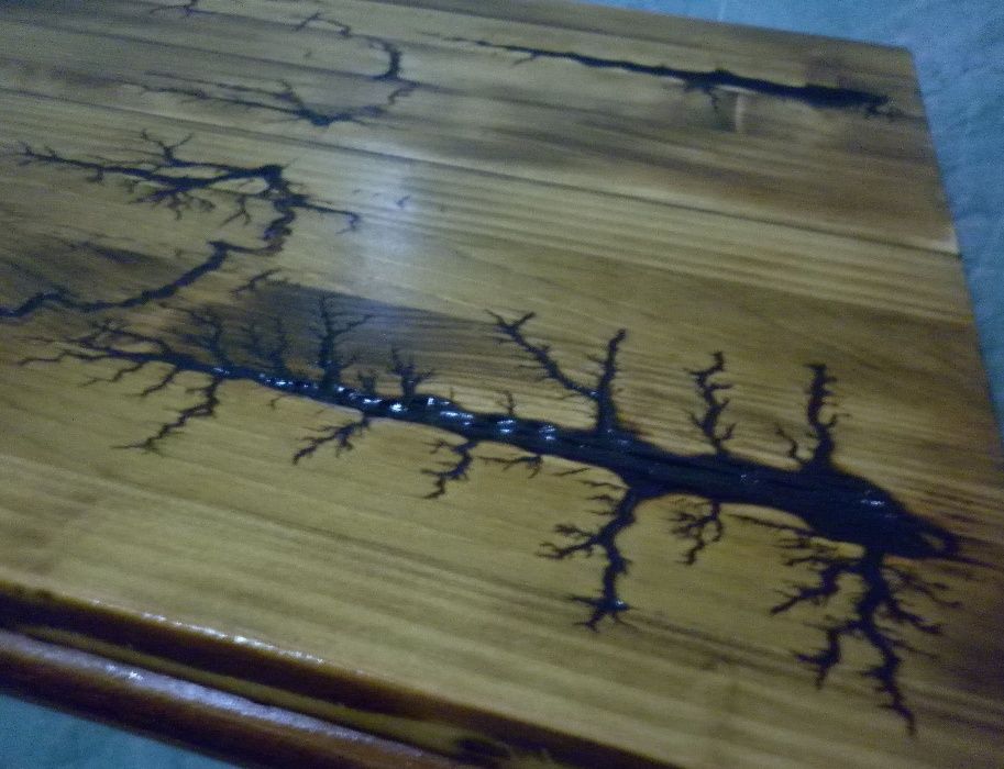 Masa / Cuier lemn masiv - rustic