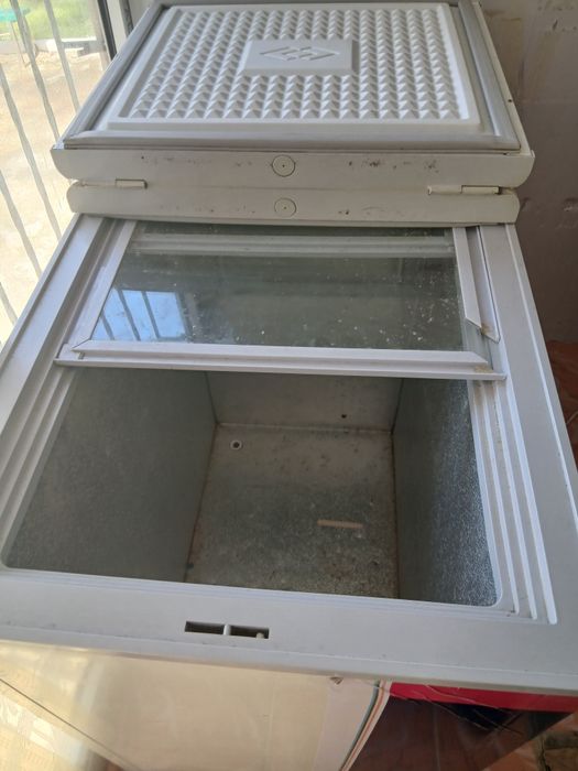 Прилавка Ветрина холодильник продаётся
