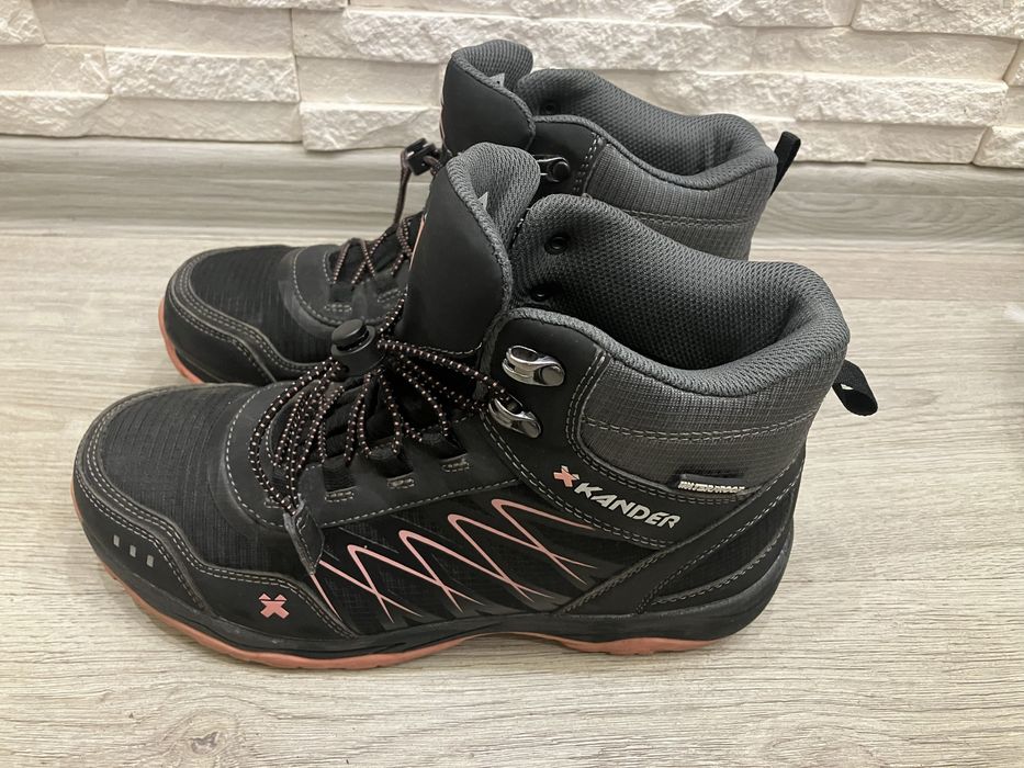 Зимни ботуши-апрески дамски или за момиче!