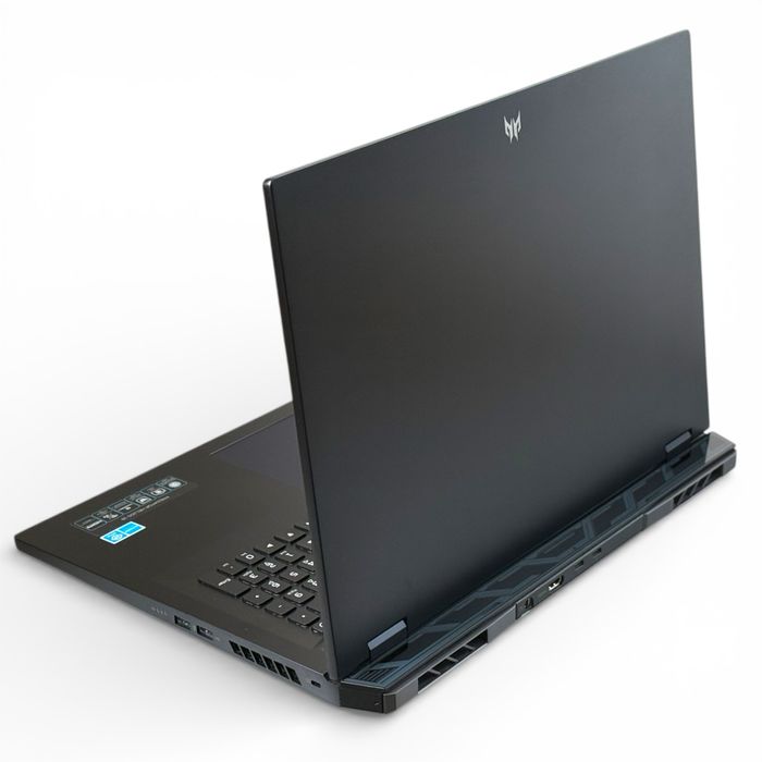 Acer Predator Helios 18 Intel Core i9-13900HX 32RAM 2TB SSD RTX 4080