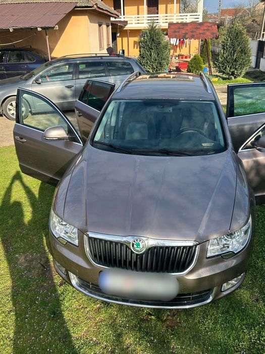 SKODA Superb 2011 — imagine 2