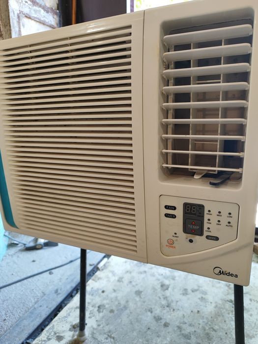 Оконный кондиционер Midea