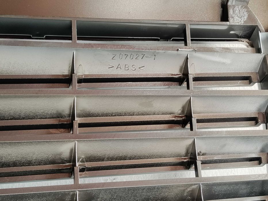 Решетка Мерцедес 190 W201 Авангард Avangarde Mercedes 190 201 Нова