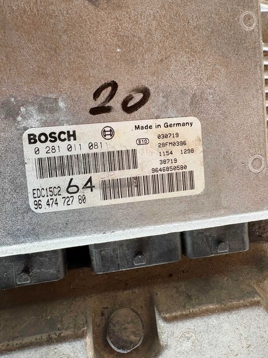 Компютър еку Пежо 307 2.0HDi 107кс ecu електронен блок двигател