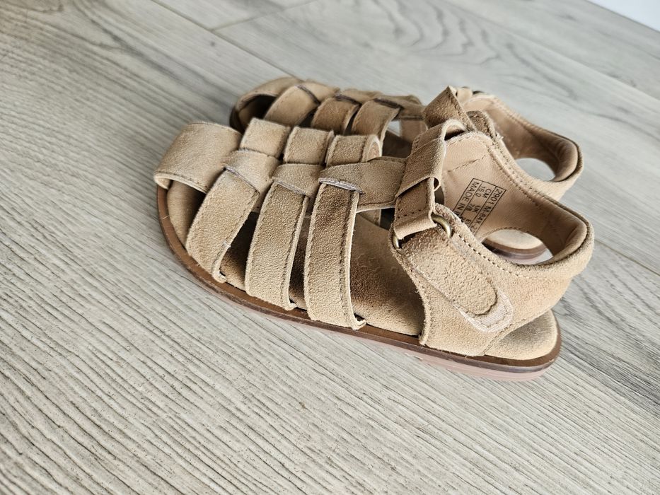 Reserved sandale piele 24/25