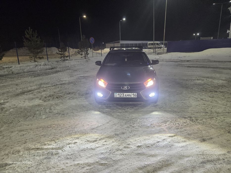 Продам Весту в отличном состоянии