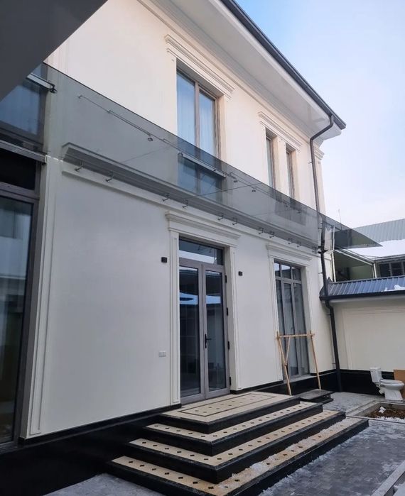 Каленное Стекло 10 мм 35 доллр 1 кв Установка

Доставка внутри