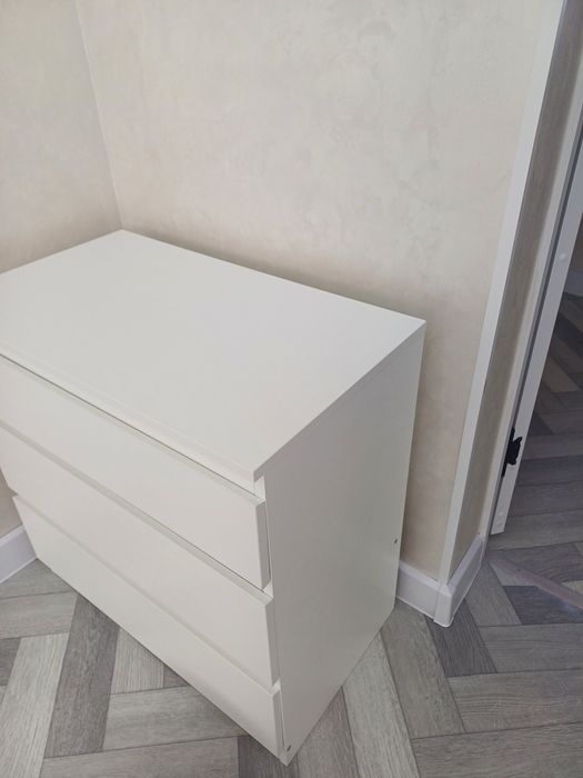Комод икеа продаю