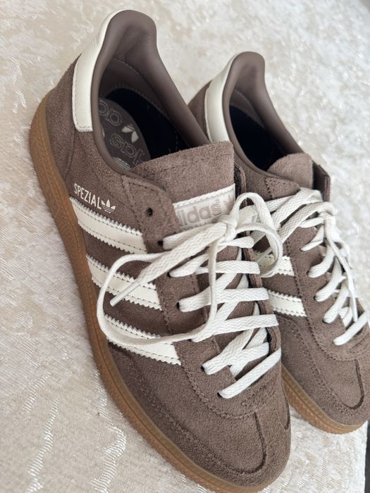 Adidas SPEZIAL 38 1/2 размер замша