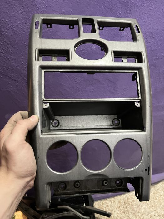 Запчасти на приору