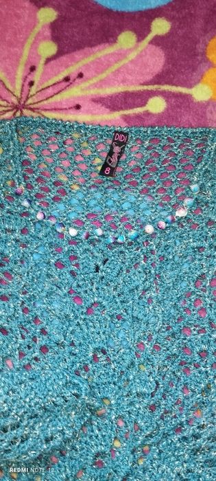 Bluza fetite.      .