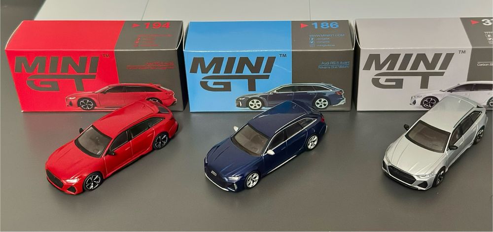 Audi MiniGt Hotwheels matchbox машинка игрушка модель