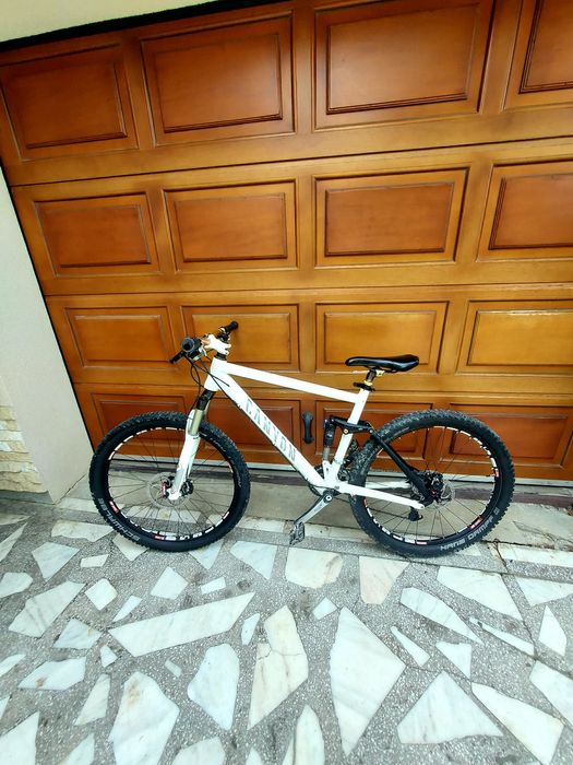 Canyon nerve AM. FULL SUSPENSION
