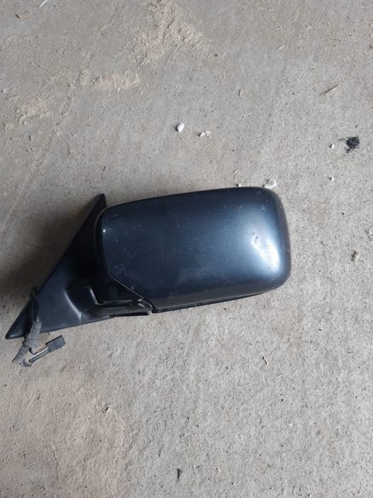 Боковое стекло бмв е34