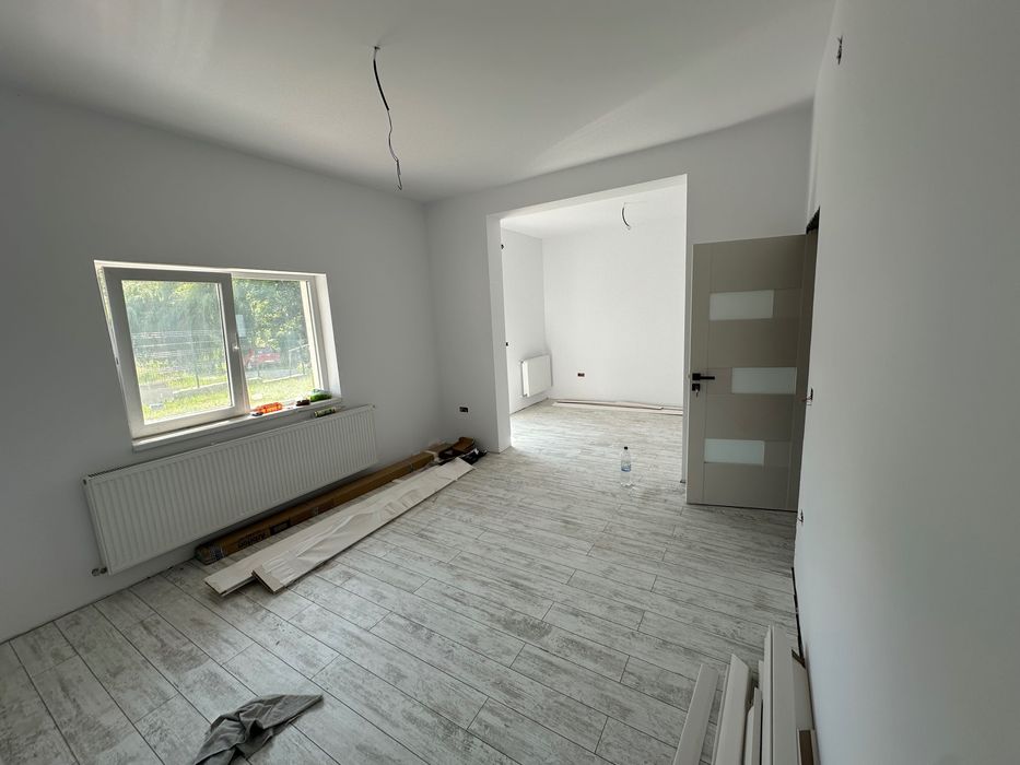 Casa de vanzare in Curtea de Arges, 130 mp utili, teren 500 mp.