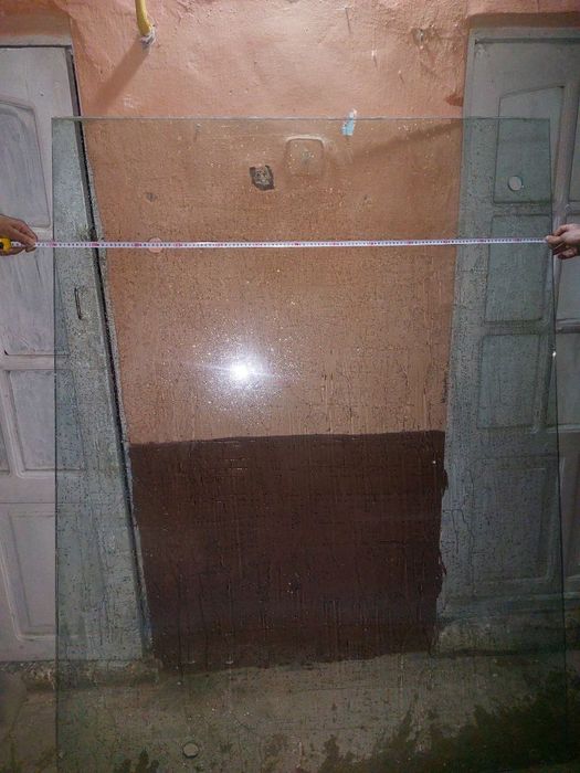 Сифатли ойналар сотилади,холати жуда яхши,магазинларни олдига куйгани