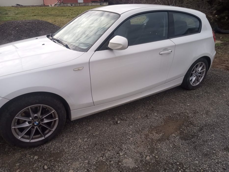 BMW 1 Series 2011 — imagine 7