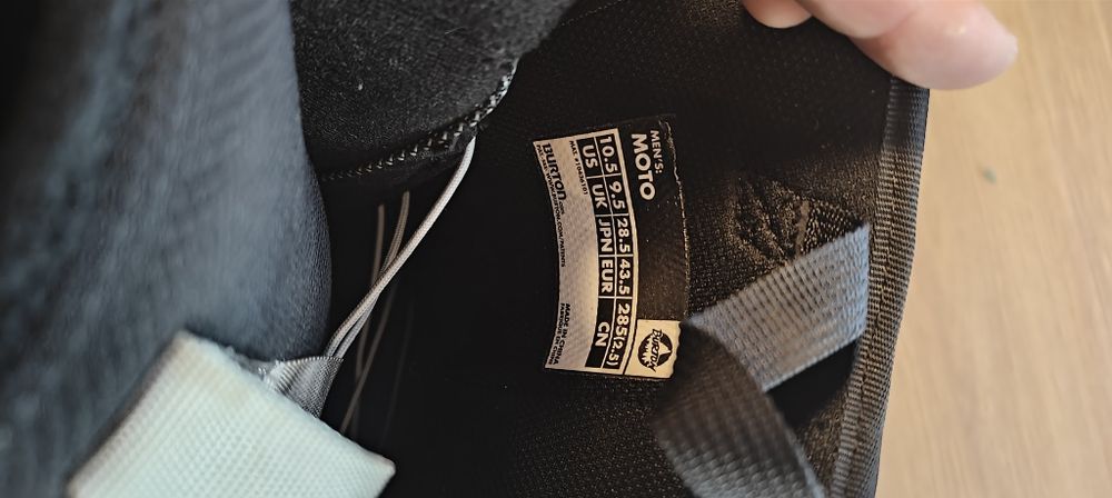 Сноуборд обувки Salomon, Burton