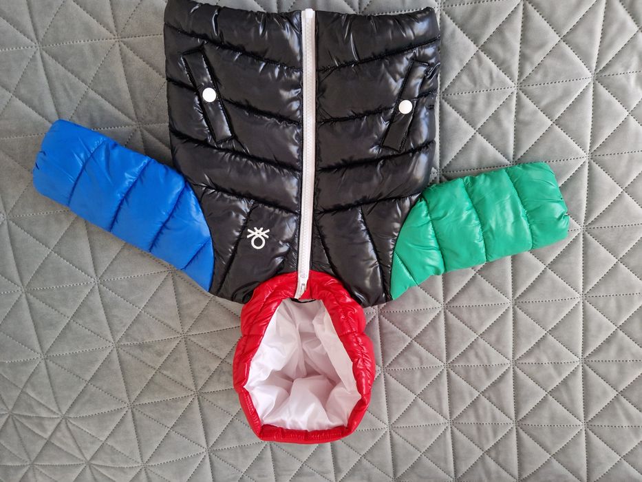 2 Jachete bebelus Benetton mas 62 si 68