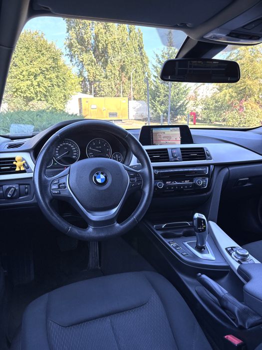Bmw F30 / Lci / 2017 / Fullled / Hi-fi
