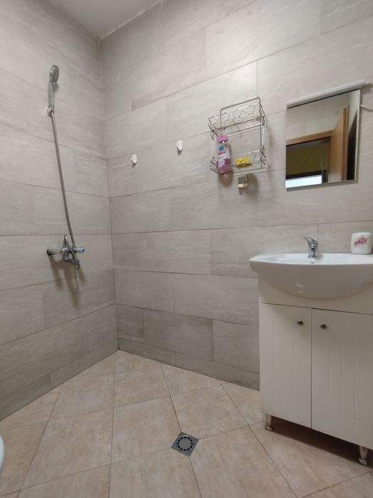 Дава се под наем Двустаен апартамент в Пловдив, Тракия - 50 кв.м за 255 € - Снимка #4