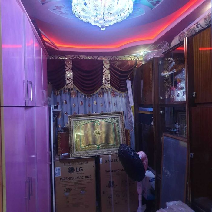 Продаётся 5-х комнатная квартира