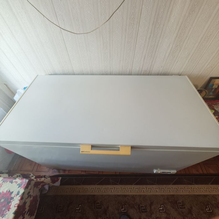 Продавам Фризер Zanussi ракла 300 л